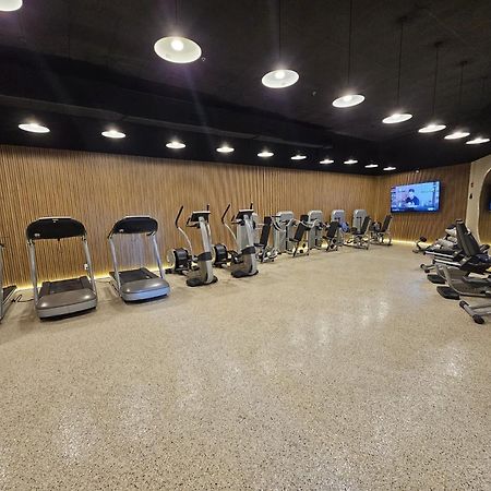 الشقق الفندقية ميامي بيتشفي  11Th - Seven Heaven Miami- Unforgettable Ocean Front- Free Parking المظهر الخارجي الصورة